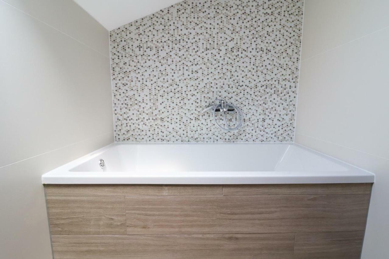 Brand New Apartment In Malinska Exterior foto